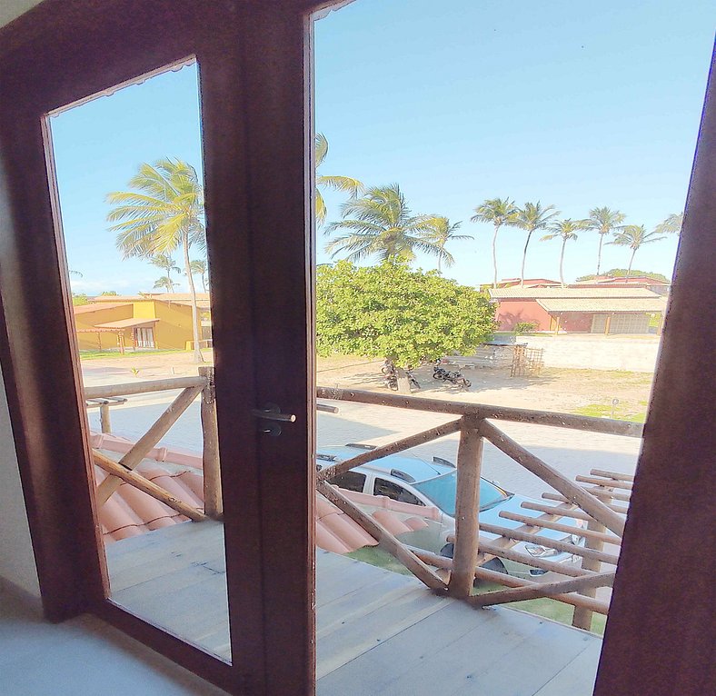 3 Bedroom Beach House, Private Pool, Walk Distance to Beach